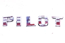 2009-2015 HONDA PILOT REAR LIFTGATE TAILGATE SYMBOL LETTER EMBLEM NAMEPLATE OEM