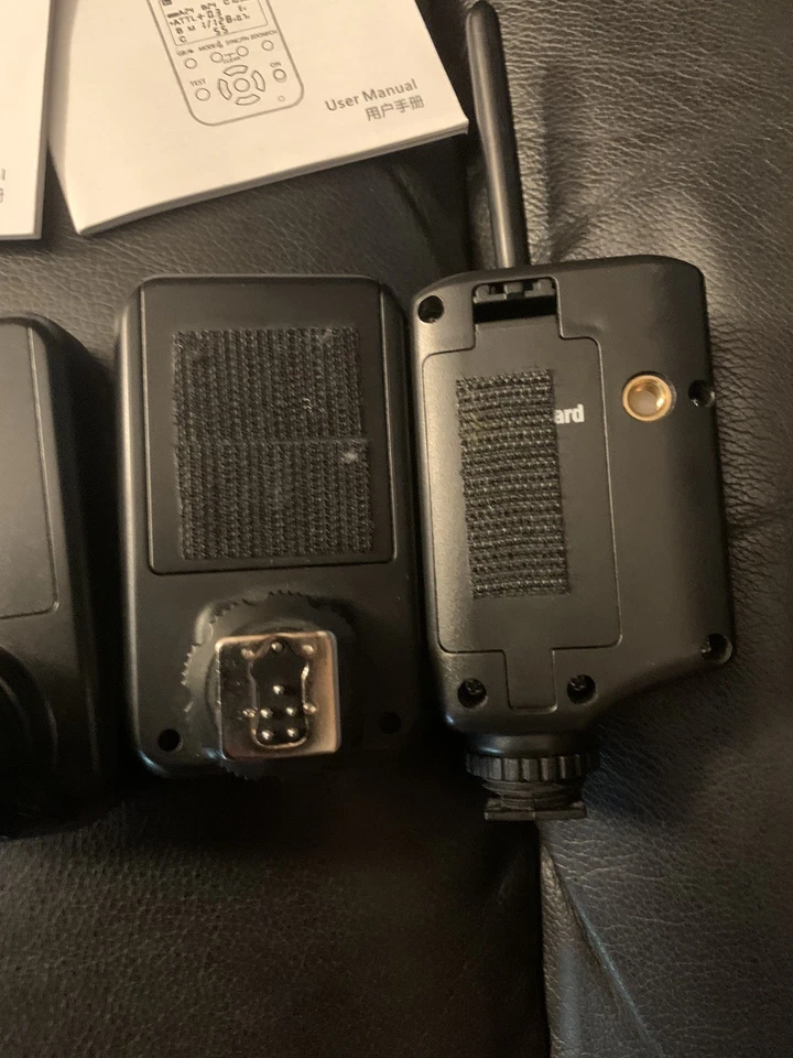 Yongnuo YN-622C E-TTL Set of 4 Wireless Flash Trigger Transceiver & 2 Controller - Image 3 of 4