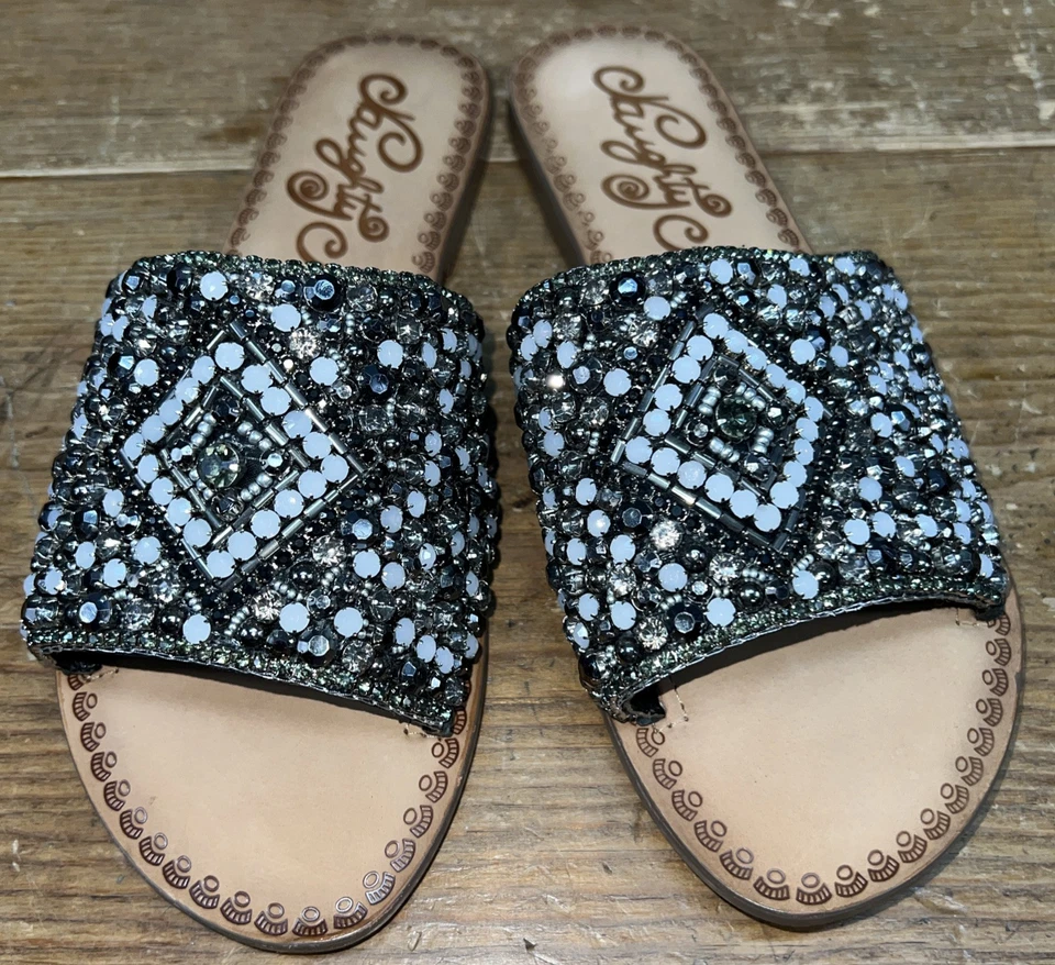 Naughty Monkey Women’s Sz 9 Susanna Leather Rhinestone Slide Sandals - Image 4 of 4