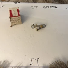 (1) GENUINE GM DELCO Contact Set 12332783 1966-1977 Ignition system Nos OEM