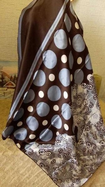 Unisex Pierre Cardin Scarf Brown Silk 89x88