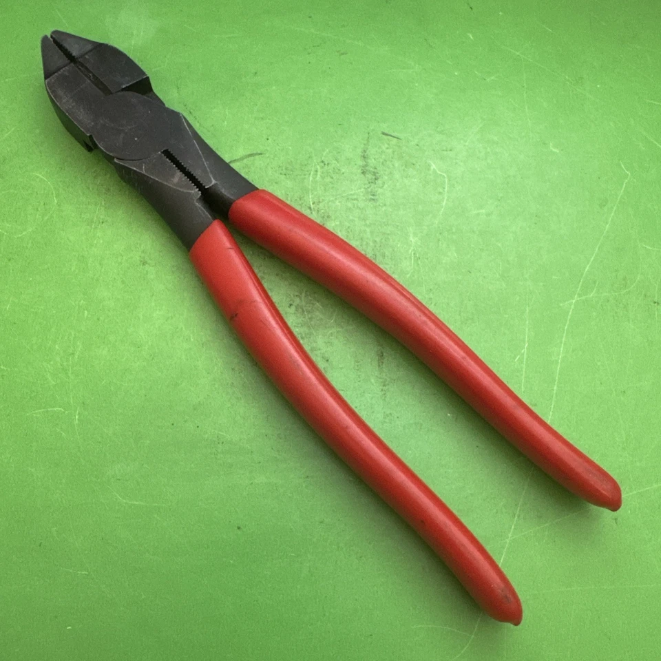 Snap-On Hand Tools USA Heavy Duty Red Grip 9.5" Long Lineman Pliers MPN 59HLP - Image 3 of 4