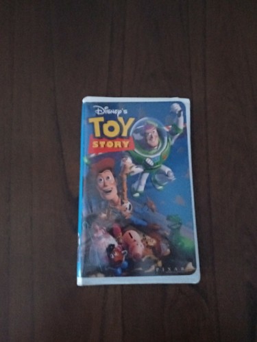 TOY STORY 1 TOY STORY 2 MUPPET TREASURE ISLAND LION KING VHS - Picture 3 of 4