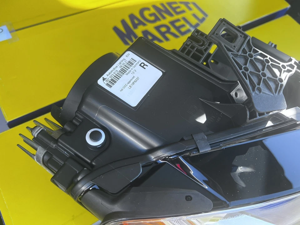 2013-2014-2015-2016 AUDI A5 S5 правосторонняя ксеноновая фара 8T0941044E OEM - Изображение 3 из 4