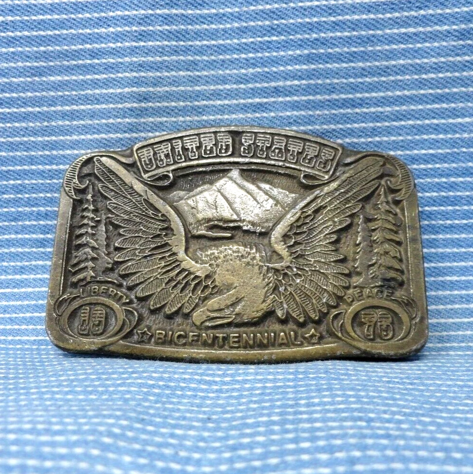 Hebilla de cinturón Patriotic Mountains Eagle Bicentenario de Estados Unidos 4 de julio de colección CDC.GTA451 Foto 2 de 4