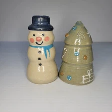 Snowman Chistmas Tree Studio Art Pottery salt & pepper shakers signed J Kemper
