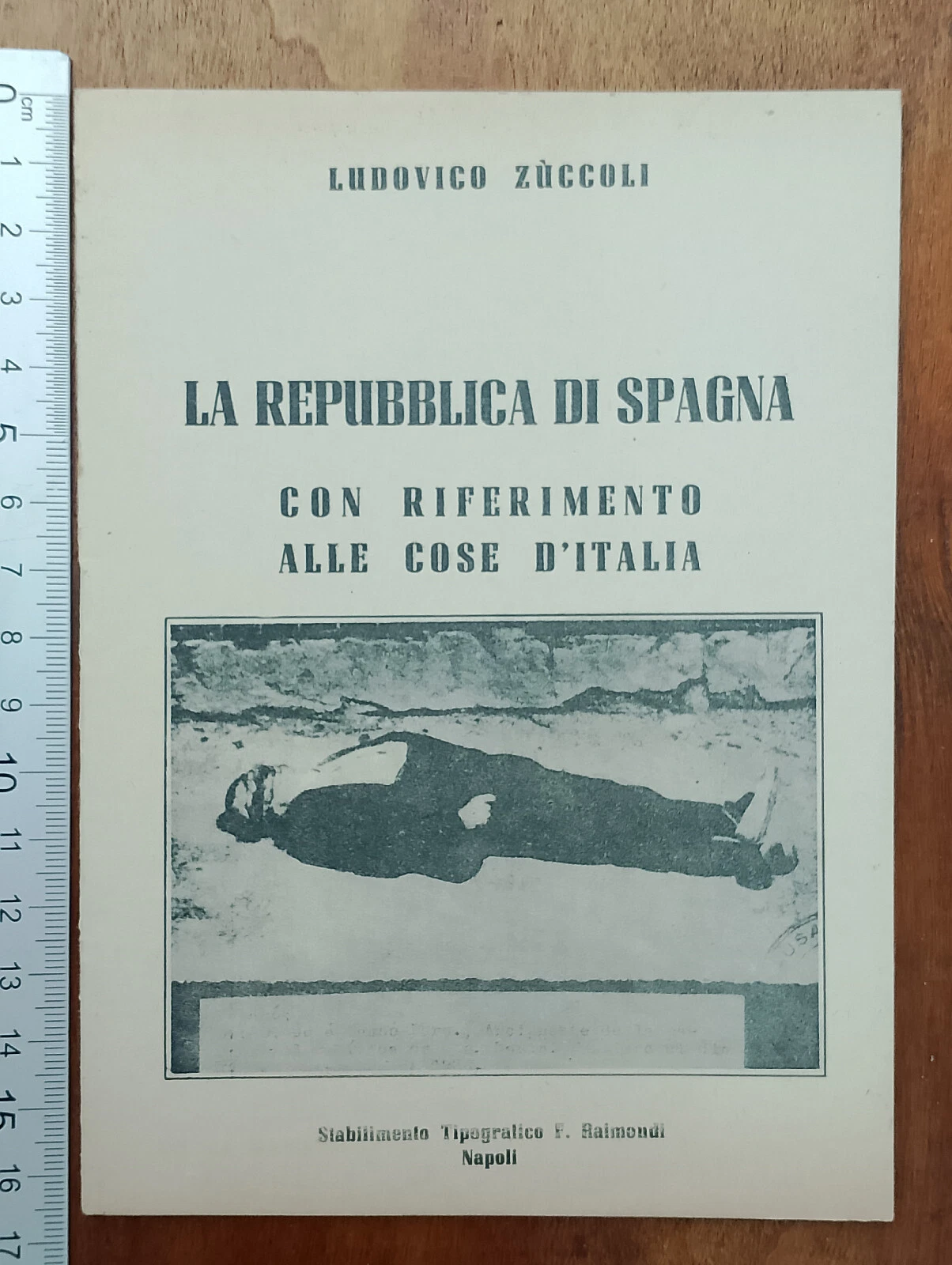 Foto 1 di 6
