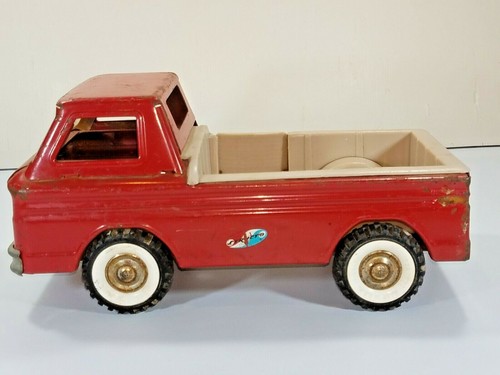 1960's Structo Red Chevrolet Corvair Pick Up Truck - Picture 3 of 9