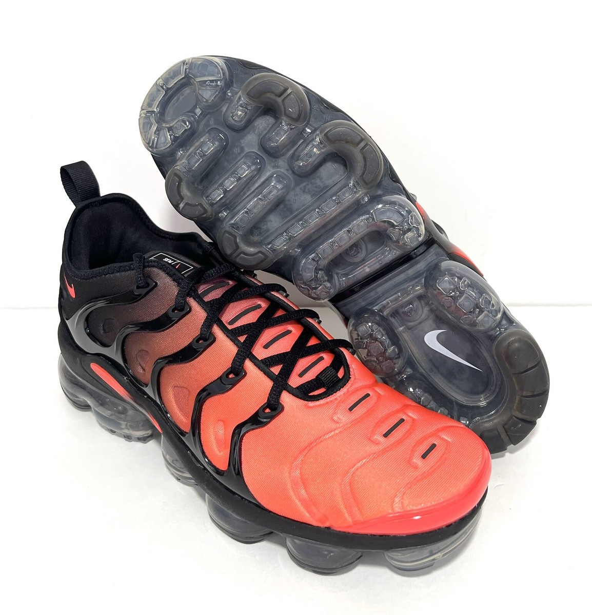 Nike Air Vapormax Plus Gradient Red Black  display picture 1