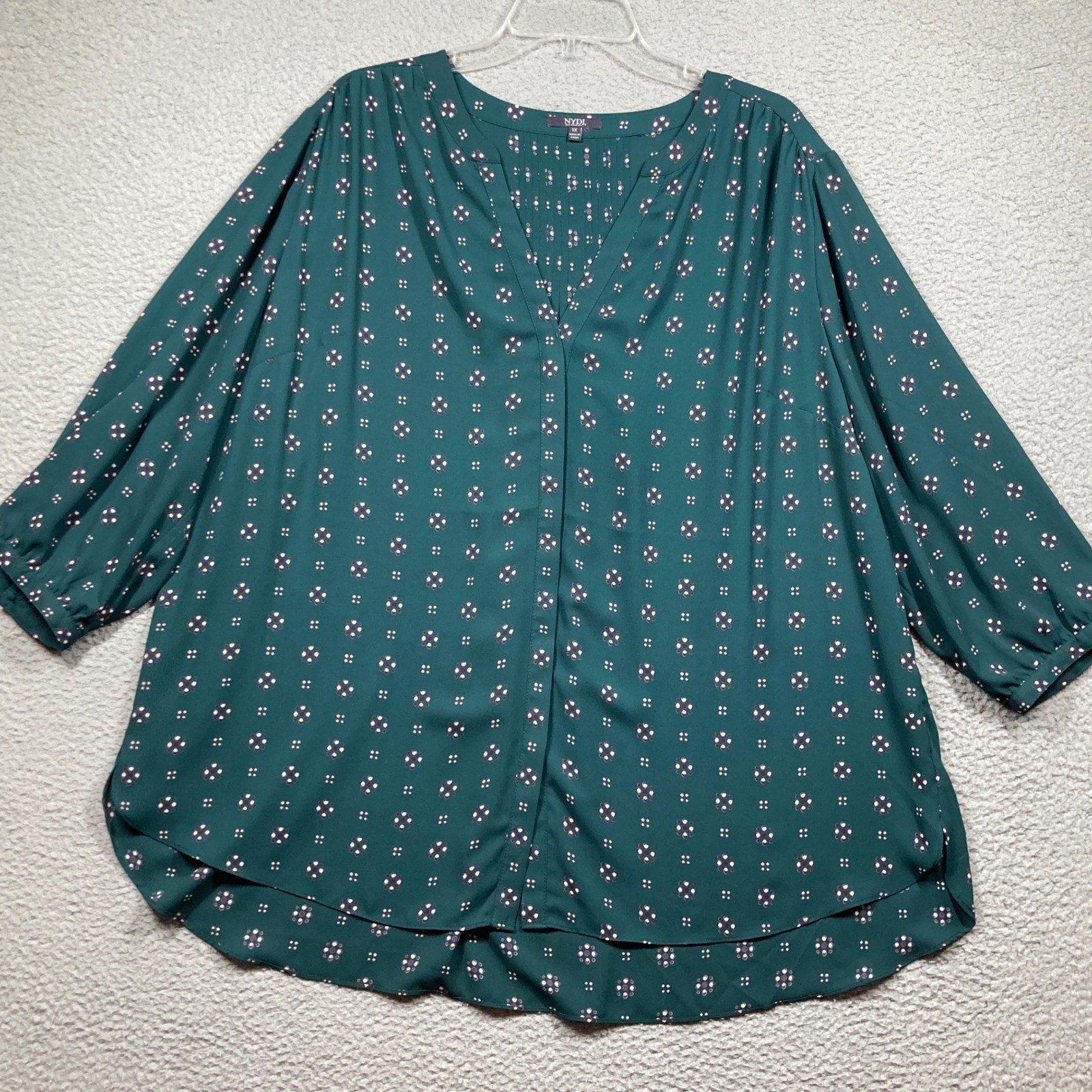 NYDJ Top Womens Plus 1X Teal Green Button Up V-Neck 3/4 Sleeve Blouse Flowy