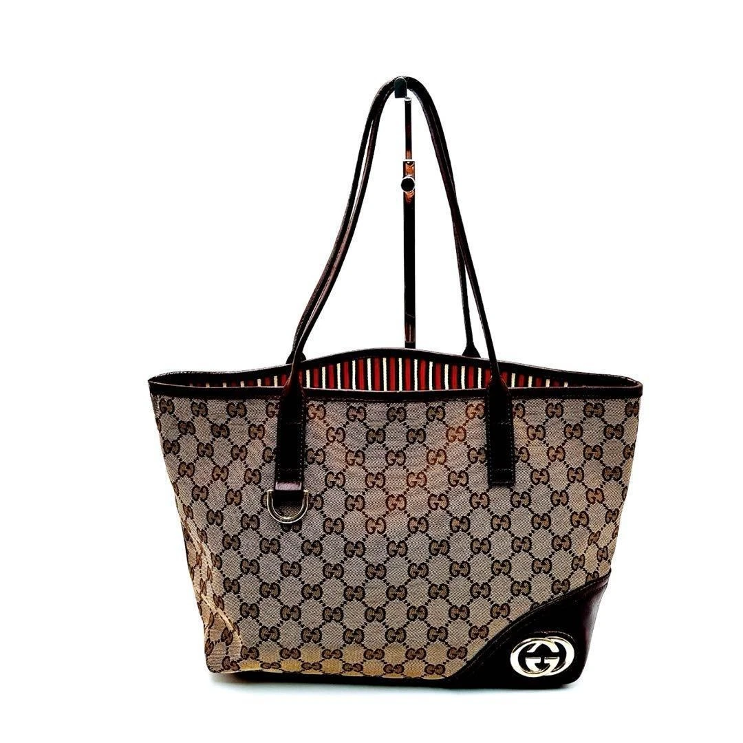 Gucci ancien sac fourre tout Gucci Gg toile avec beaucoup de rangement sac à main élégant