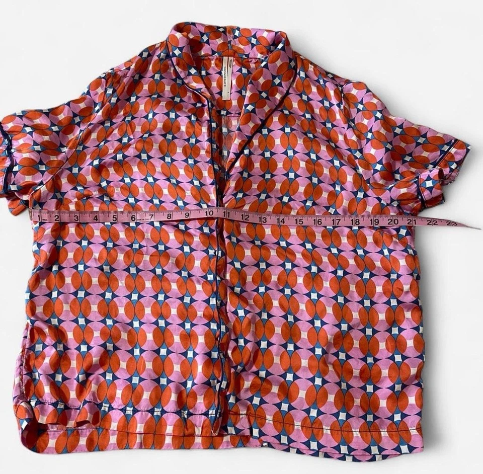 Conjunto de pijama Anthropologie para mujer rosa/naranja patrón geométrico con pantalones cortos talla L Foto 3 de 4