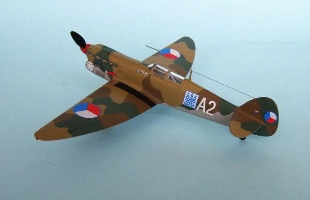 RS MODELS 1/72 AVIA B-135 - Immagine 4 di 4