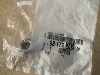 GENUINE VAUXHALL multi model and uses FLANGED M10 x 150 NUT 9817224280