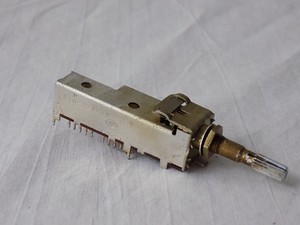 on off speaker switch