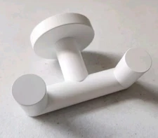 ICO Bath V63222 Volkano Summit Double Robe Hook, Matte White