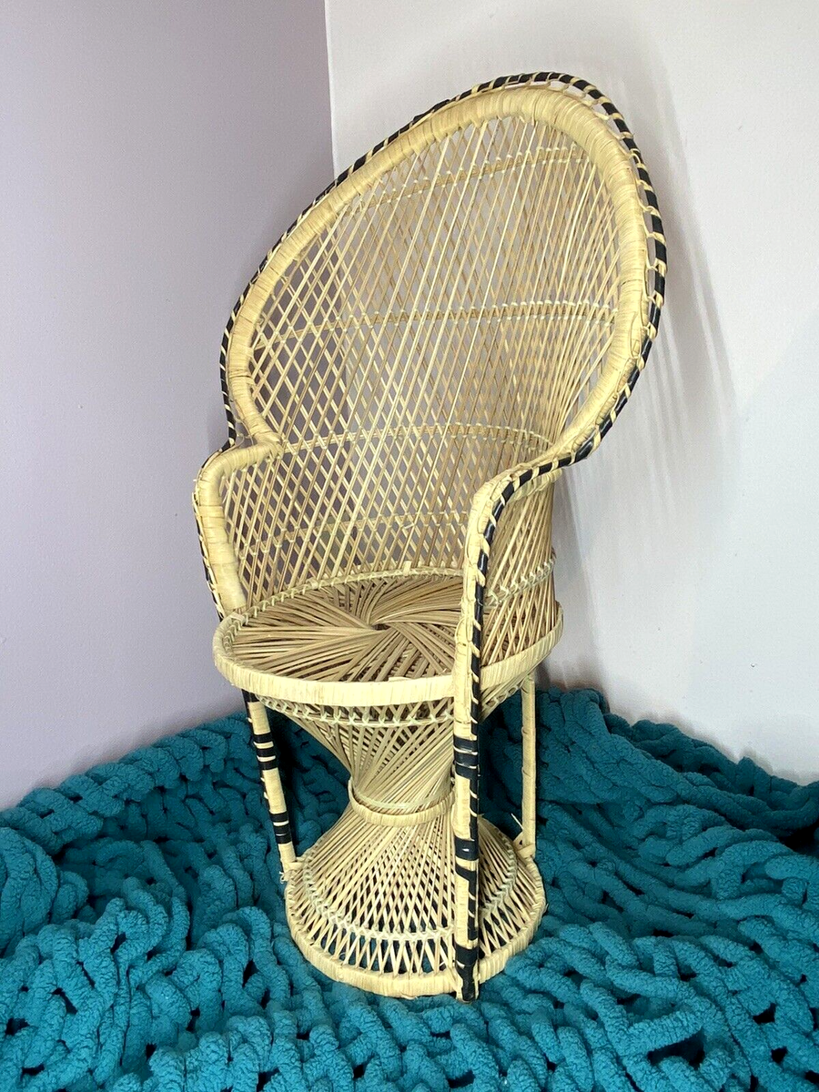 VTG Rattan Peacock Fan Back Chair Child Size 31” Height | eBay