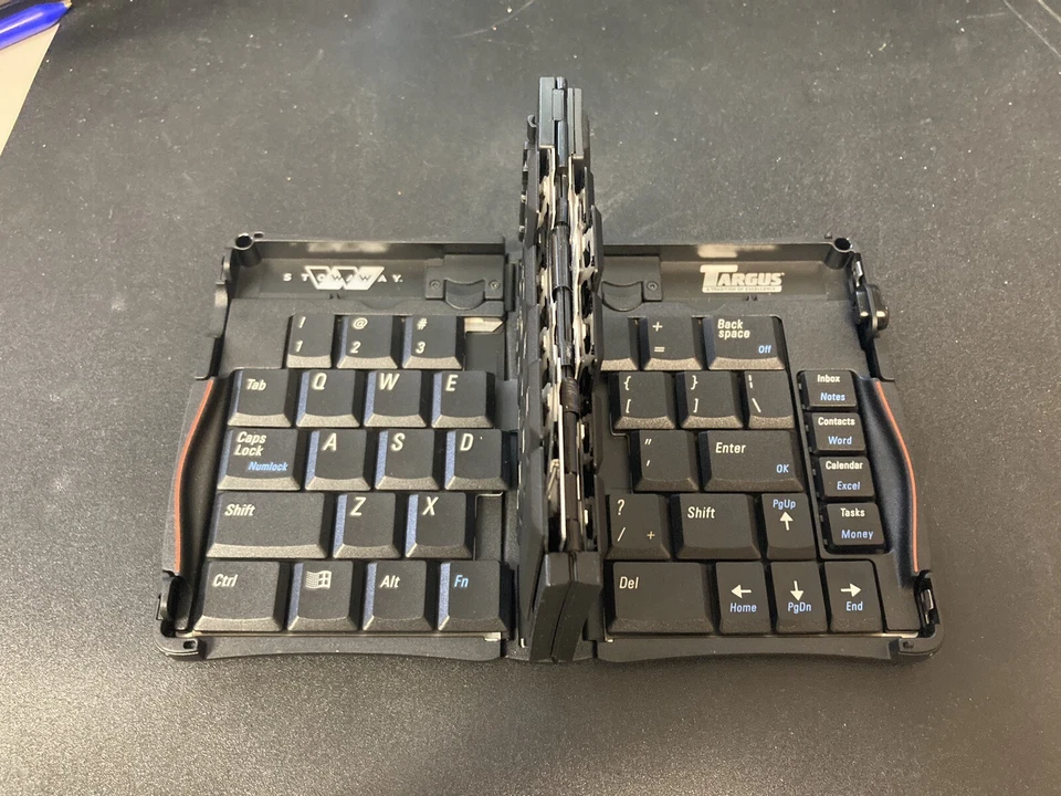 COMPAQ iPAQ Stowaway Portable Folding Keyboard CPQ Targus - Image 3 of 4