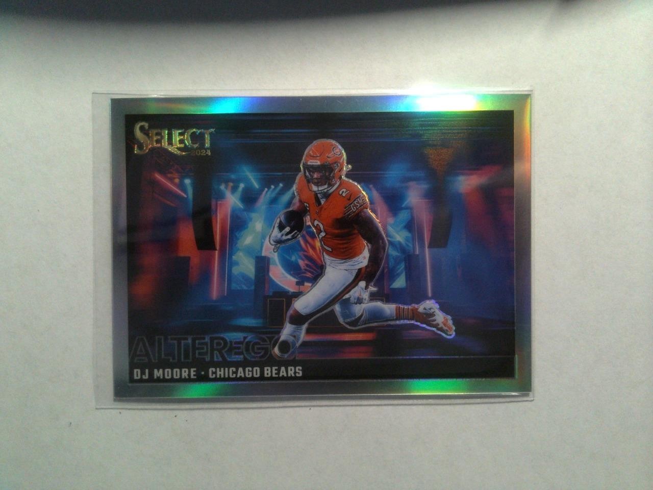 2024 Panini Select - SSP (case hit) - Silver Prizm - Alter Ego - #8 - DJ Moore