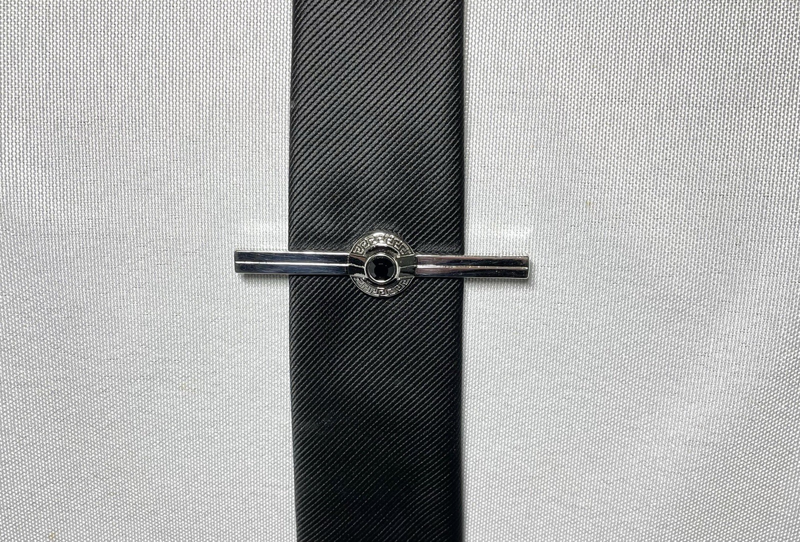 Auth Gianni Versace Greca Design & Black Stone Decor tie clip bar chrome silver thumbnail 11