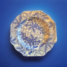 Spode Blue Room Garden Collection Grapes Luncheon Plate  9”