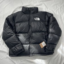 The North Face 700 Fill Power Black Puffer Ja...