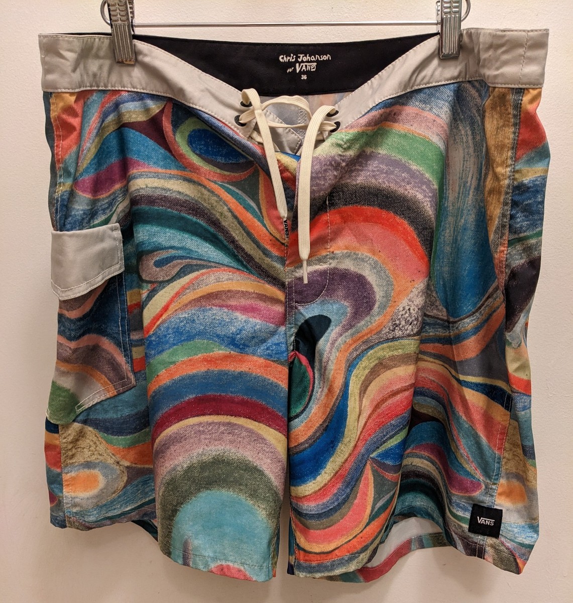 Vans x Chris Johanson Board Shorts Men’s 36 Abstract Art Surf Skate