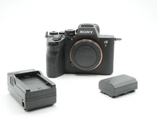 USED Sony A7R V Body (1358270WW)