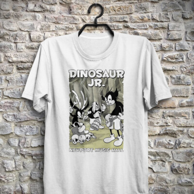Dinosaur Jr  2009 live concert Newport Music hall Felix The Cat T shirt J Mascis