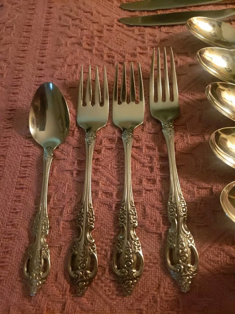 20 Replacement Pieces SSS Oneida Stainless Renoir Pembrooke Spoon, Forks, Knives