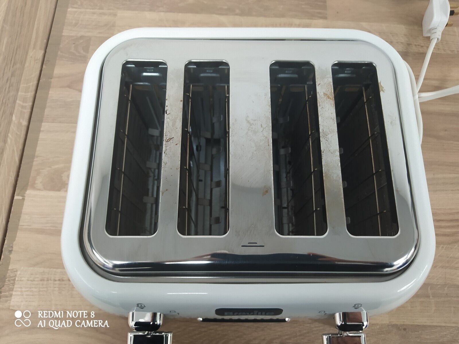 Breville Toaster VTT911 Curve 4 Slice Electric 9 settings classy White
