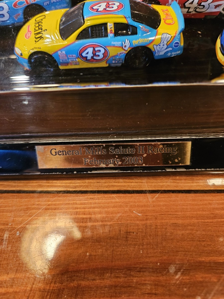 General Mills Salute to Racing #43 13台 General Mills Salute to Racing Richard Petty #43 Hot Wheels