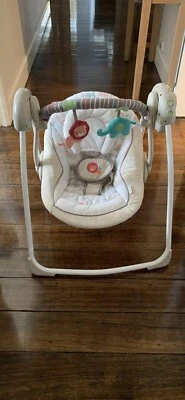 Automatic infant\u0026#47;baby swing chair 