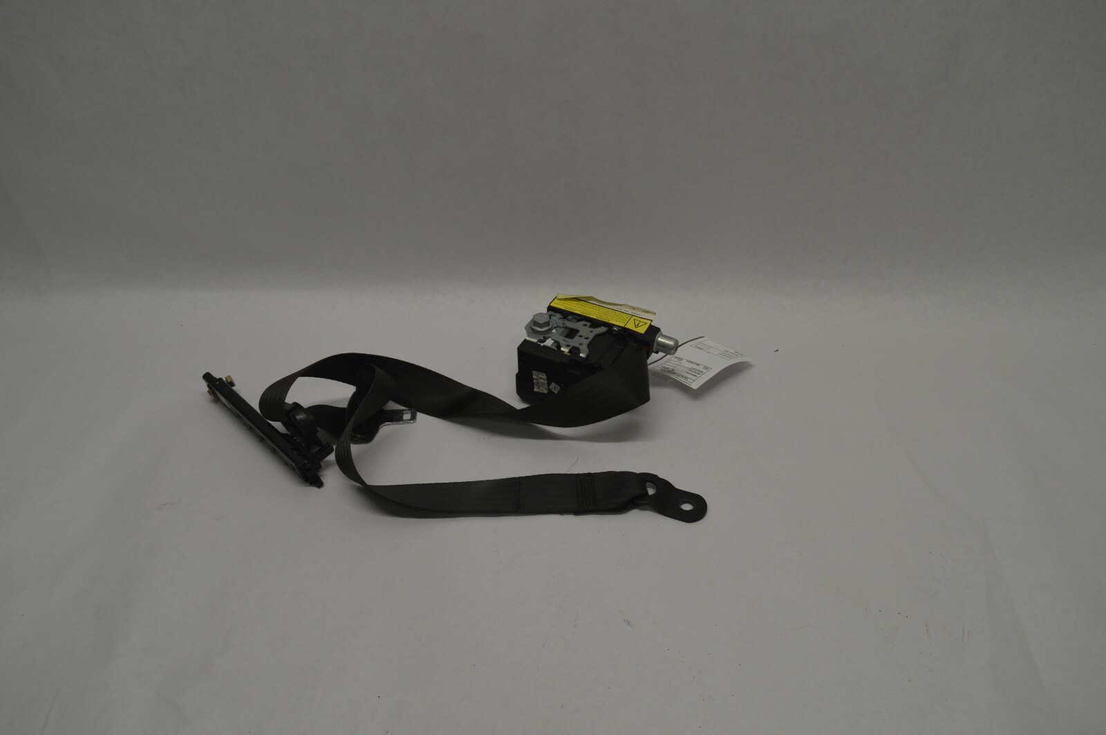 Maserati Quattroporte 2005-2008 Front Left Seat belt