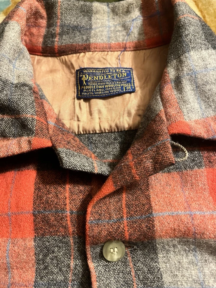1950-60s Pendleton Loop Collar Flannel Shirt Mens M Plaid 100% Wool Made In USA - Image 3 of 4