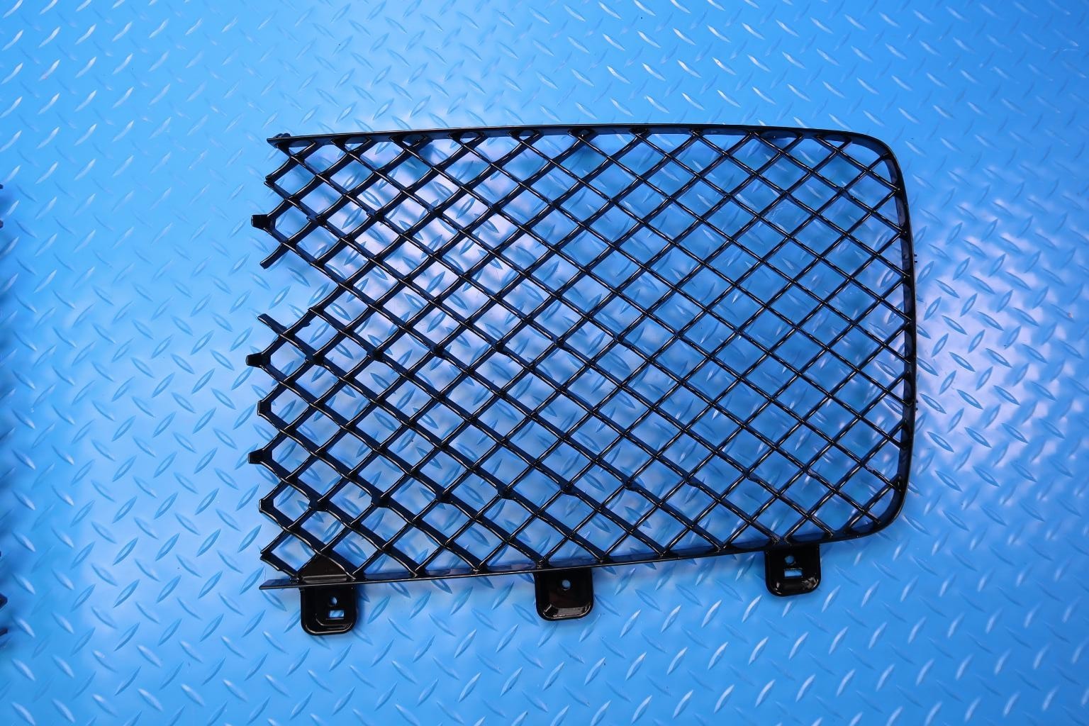 Bentley Bentayga 2021-2025 FRONT+RIGHT Grille P/N 36A853667
