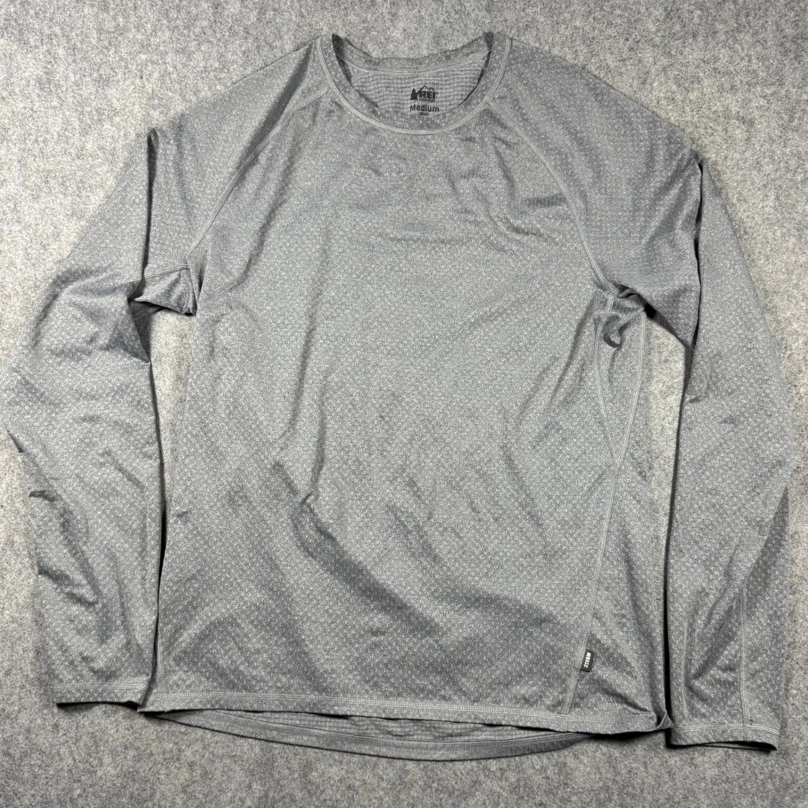 REI Co-op Mens Midweight Base Layer Top Grey Long Sleeve Crew Neck Medium