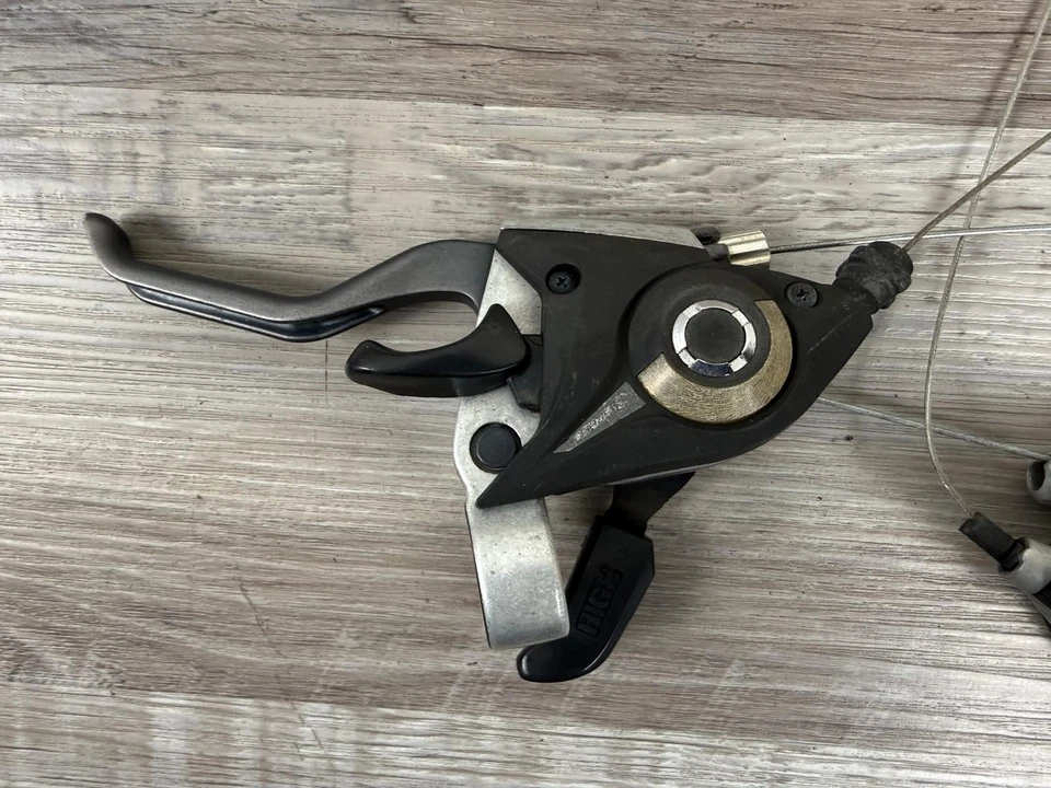 Shimano 3x7 Speed V-Brake Levers & Shifter ST-EF51-7R / ST-EF51-L Black - Image 2 of 4