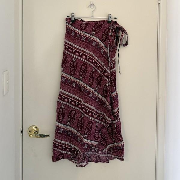 GCE Fashion Women’s Wrap Midi Skirt Purple/White Paisley Ruffle Tie S Rayon