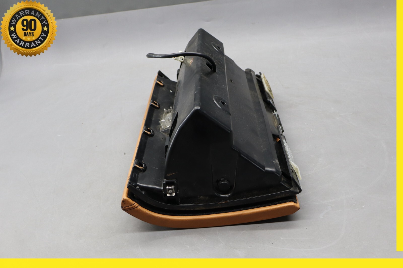 03-13 Maserati Quattroporte M139 Dashboard Glove Box Compartment Cover OEM