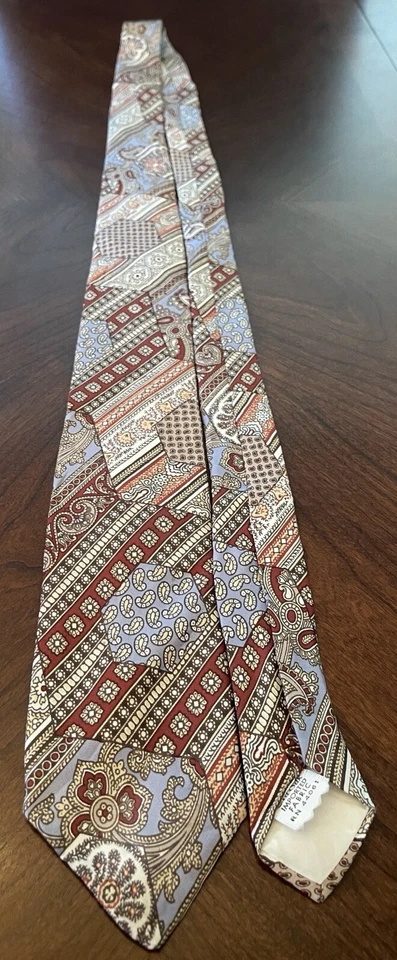 Gravata de pescoço masculina vintage Halls Crown Center 100% seda - Imagem 3 de 4