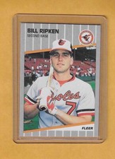 1989 Fleer - Bill Ripken #616E  DP/Black Box Covering Bat Knob
