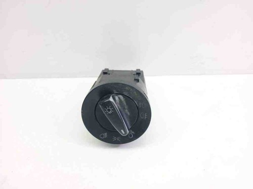 VW PASSAT Variant B5 3B6 Scheinwerferschalter 1C0941531A 1.90 Diesel 31394784