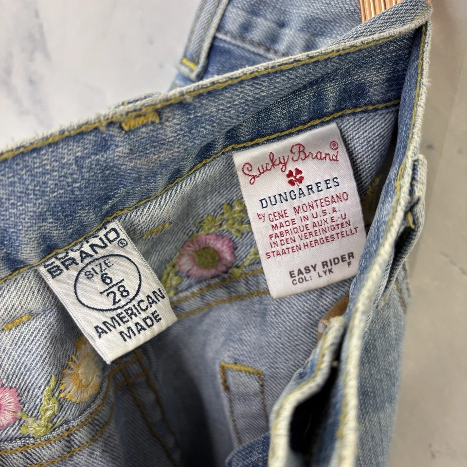 Vintage Lucky brand Denim Shorts sz 28 The Cut Off Floral Embroidery Daisy Dukes - Image 2 of 4