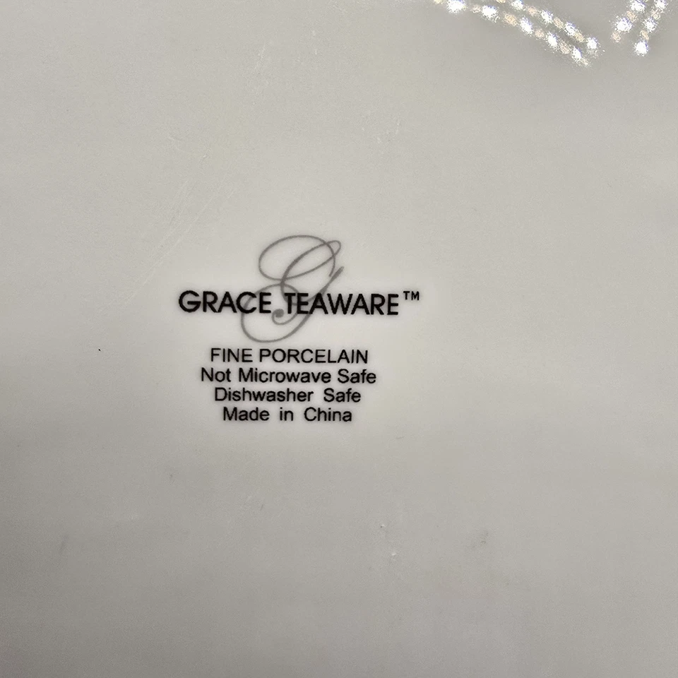 Juego de 4 platos de ensalada Grace Teaware a rayas blancas y negras con adornos dorados Foto 4 de 4