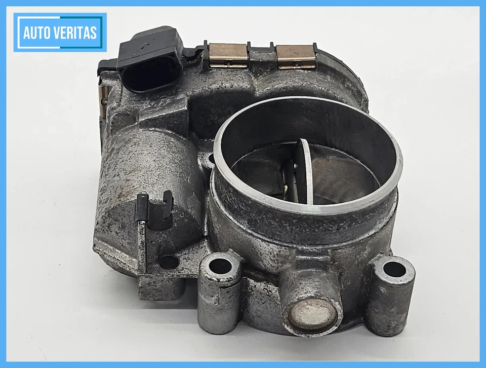 Original Mercedes-Benz W204 CL203 A208 W211 throttle valve A1110980109 - Image 2 of 4