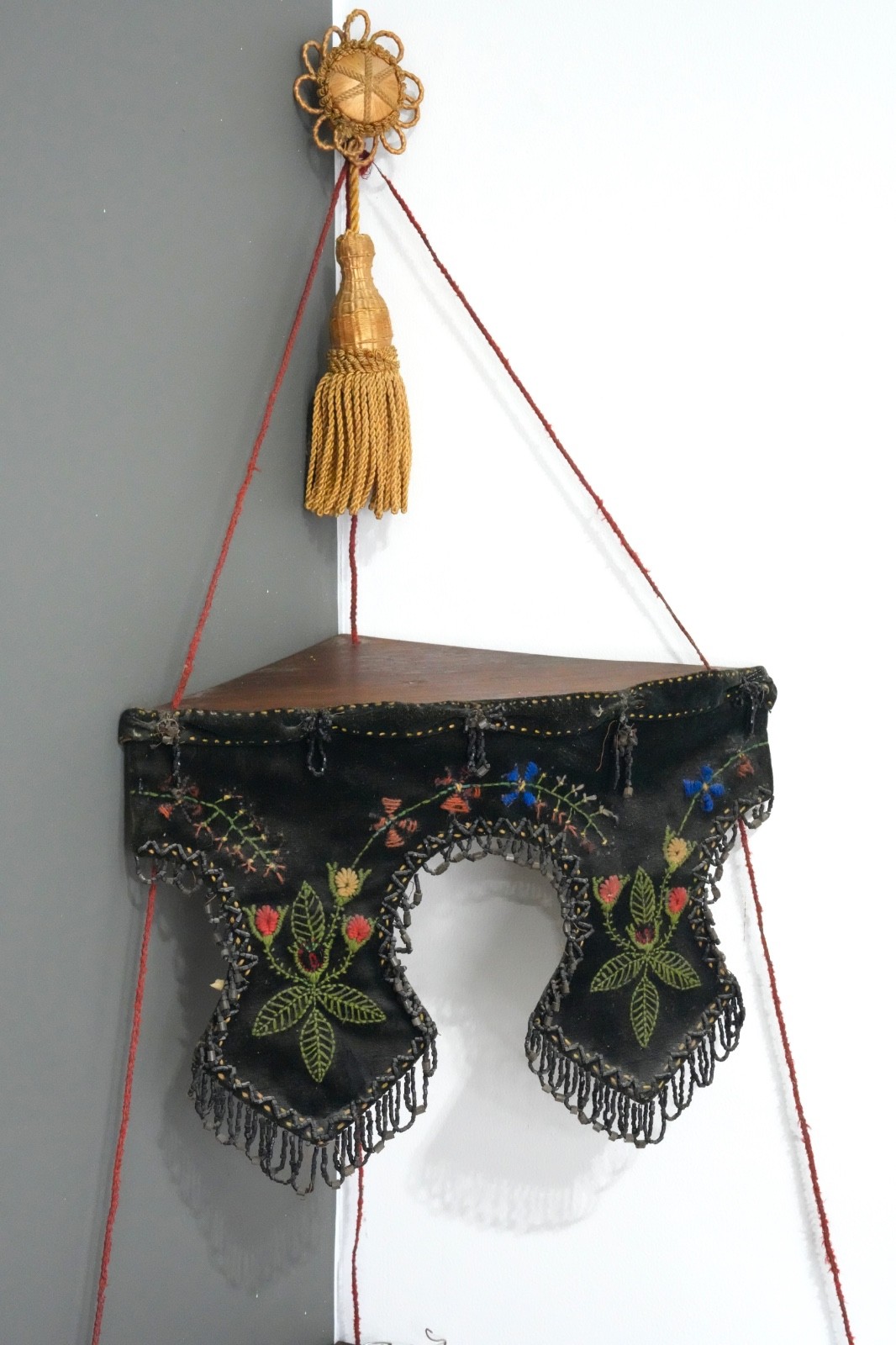 Victorian Antique Walnut Etagere Beaded Fridge hanging corner Display Stand RARE