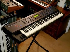 MUST SEE  ENSONIQ ZR76 FULLY INSPECTED/SERVICED WORKSTATION AMAZING CONDITION 