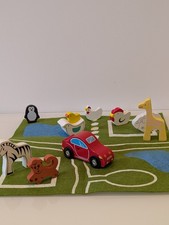 Small Wooden Zoo & Farm Playset With Mat And Car