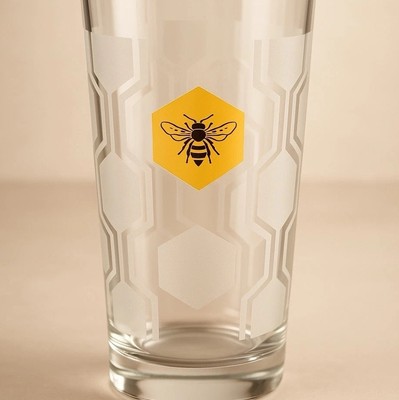 Jack Daniels Tennessee Honey Whiskey Highball Collectible Glass with Bee Logo.